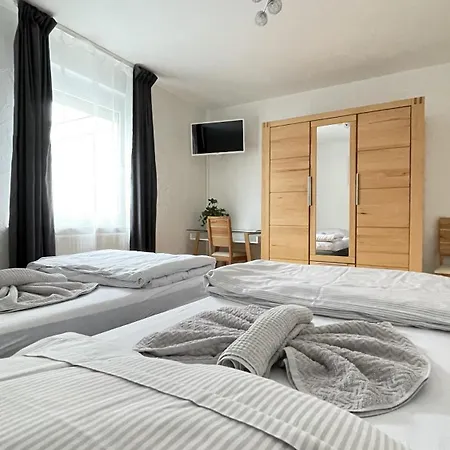 Heinestrasse * Reutlingen