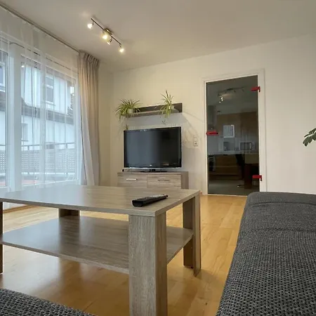 Heinestrasse Apartment Reutlingen